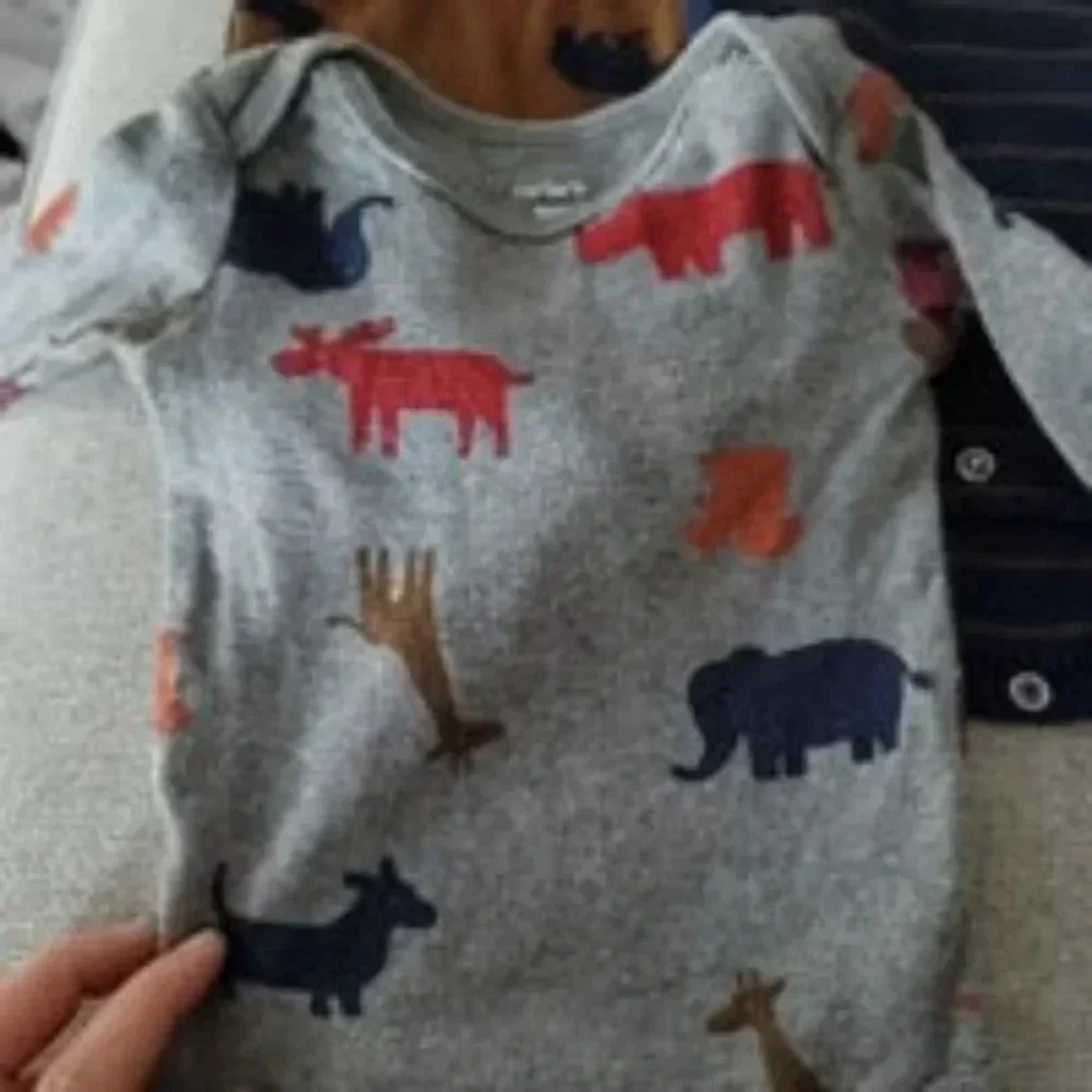 Carters long sleeve onesie bundle size 3 months